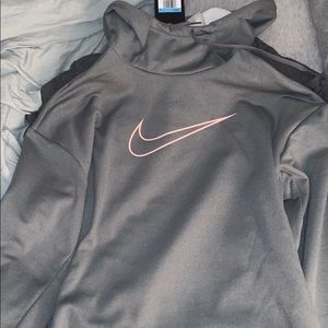 nike sweatshirt